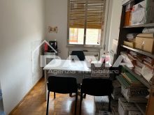 Ufficio di grandi dimensioni con terrazzo di 45mq _ centro storico _ Piazza Saffi 10