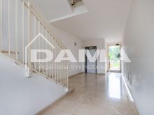 Grazioso Trilocale In Contesto Recente con Triplo Balcone e Vista sul Verde03
