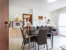 Grazioso Trilocale In Contesto Recente con Triplo Balcone e Vista sul Verde06