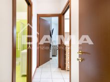 Grazioso Trilocale In Contesto Recente con Triplo Balcone e Vista sul Verde16