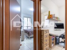 Grazioso Trilocale In Contesto Recente con Triplo Balcone e Vista sul Verde21