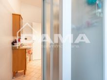 Appartamento Terra-Cielo in Centro con Cantina e Mansarda, in Contesto di Sole 4 Unità_bagno pt2