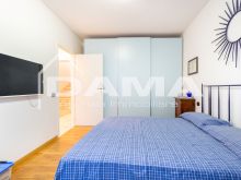 Appartamento Terra-Cielo in Centro con Cantina e Mansarda, in Contesto di Sole 4 Unità_letto 24