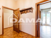 PISCINA-Appartamento subito disponibile con 3 camere e posto auto08