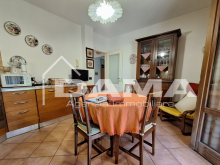 SAN VARANO_porzione di bifamiliare con ingresso indipendente in zona residenziale20