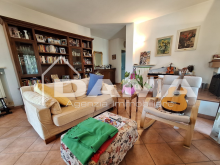 SAN VARANO_porzione di bifamiliare con ingresso indipendente in zona residenziale22