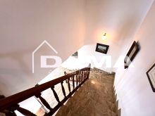 Villa Indipendente su Strada Chiusa al Traffico con Corte Privata e Doppio Accesso Carrabile20