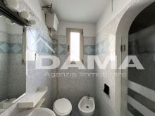 Trilocale al piano terra zona Romiti_bagno1