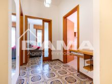 Musicisti - Trilocale con Balconi Separati al Terzo e Ultimo Piano 0108