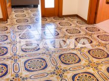 Musicisti - Trilocale con Balconi Separati al Terzo e Ultimo Piano 0109