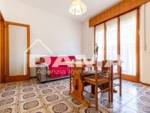 Musicisti - Trilocale con Balconi Separati al Terzo e Ultimo Piano 0120