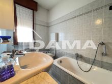 zona Bussecchio Ampio appartamento con mansarda e garage doppio 30