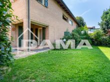 CORIANO_Villino semi indipendente con giardino privato in contesto residenziale e signorile21