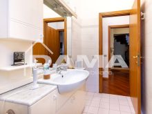 CORIANO_Villino semi indipendente con giardino privato in contesto residenziale e signorile28