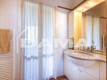 CORIANO_Villino semi indipendente con giardino privato in contesto residenziale e signorile34