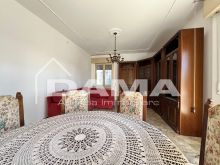 Ca'Ossi - Casa Indipendente con Due Appartamenti in Zona di Pregio 0110
