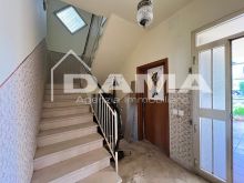 Ca'Ossi - Casa Indipendente con Due Appartamenti in Zona di Pregio 0138