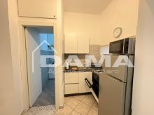 Forlì – Bilocale ristrutturato vicino al Campus con 2 posti auto esclusivi_CUCINA3