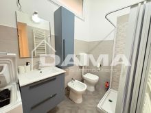 Forlì – Bilocale ristrutturato vicino al Campus con 2 posti auto esclusivi_BAGNO1