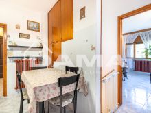 Elegante casa indipendente su due livelli a Cusercoli_cucina08