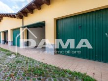 ADIACENZE VIA GORIZIA _ Appartamento con ingresso indipendente, giardino privato e garage 04
