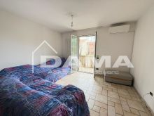 Elegante casa indipendente con giardino privato e ampi spazi interni_SOGGIORNO1