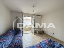 Elegante casa indipendente con giardino privato e ampi spazi interni_SOGGIORNO6
