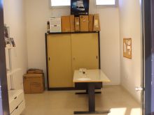 77689579-b51c-4495-9ff9-b097f74145b2