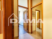 Corso della Repubblica - Ufficio di Ampie Dimensioni Trasformabile in Residenziale 0107