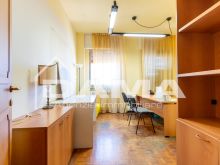 Corso della Repubblica - Ufficio di Ampie Dimensioni Trasformabile in Residenziale 0129