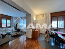 Casa Indipendente con Due Appartamenti in zona Ricercata e Servita 0120