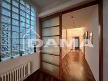 Casa Indipendente con Due Appartamenti in zona Ricercata e Servita 0121