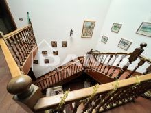 Casa Indipendente con Due Appartamenti in zona Ricercata e Servita 0141