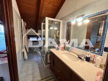 Villino di recente costruzione con ampi spazi e finiture di pregio a Borgo Sisa 06