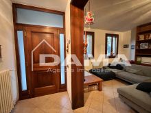 Villino di recente costruzione con ampi spazi e finiture di pregio a Borgo Sisa 75