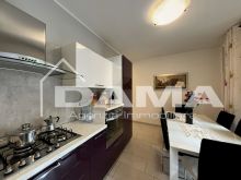 Elegante appartamento ristrutturato con balconi e garage – Zona Parco delle Stagioni, Forlì_cucina2