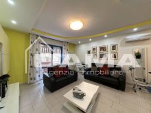 Elegante appartamento ristrutturato con balconi e garage – Zona Parco delle Stagioni, Forlì_dis2