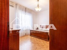 Appartamento con terrazzo abitabile e due camere Campo di Marte 23