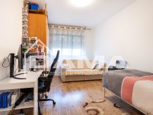 Trilocale con Terrazzo Loggiato e Affaccio nel Verde - Via Forlanini 13