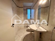 Ufficio con ingresso indipendente e parcheggio privato a Coriano 03