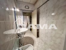 Ufficio con ingresso indipendente e parcheggio privato a Coriano 05