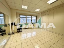 Ufficio con ingresso indipendente e parcheggio privato a Coriano 15