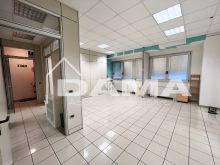 Ufficio con ingresso indipendente e parcheggio privato a Coriano 18