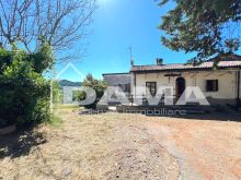 Casa Abbinata Immersa nelle Colline di Predappio con Podere e Capannone32