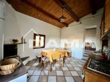 Casa Abbinata di Campagna Con Podere e Capannone 12