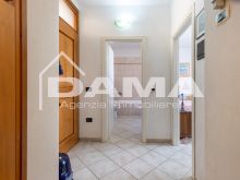 Casa indipendente con 3 appartamenti e ampio giardino privato – San Martino in Villafranca 46