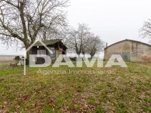 Casa indipendente con terreno_esterno2