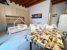 Monolocale Centralissimo in Palazzina d’Epoca Corso della Repubblica 05