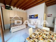 Monolocale Centralissimo in Palazzina d’Epoca Corso della Repubblica 04