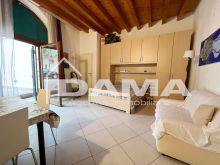 Monolocale Centralissimo in Palazzina d’Epoca Corso della Repubblica 24